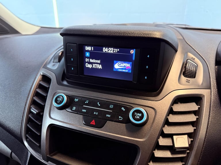 2021 Ford Transit Connect 1.5 230 EcoBlue Trend Crew Van L2 Euro 6 (s/s) 6dr PANEL VAN Diesel Manual