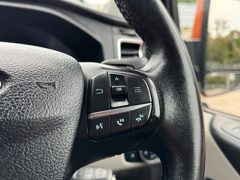 2021 FORD TOURNEO CUSTOM 2.0 EcoBlue 185ps L/R 9 Seater Titanium X