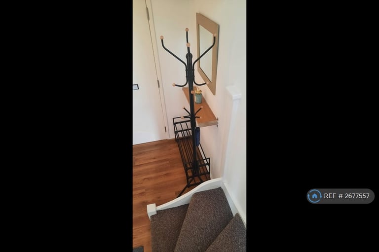 2 bedroom flat in Rusholme Grove, London, SE19 (2 bed) (#2677557)