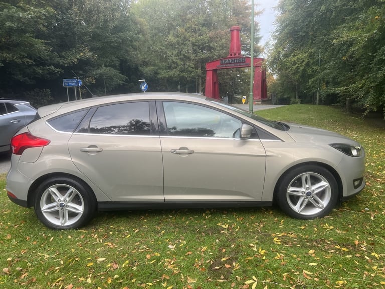 FORD FOCUS 1.5 TDCi Zetec 2015