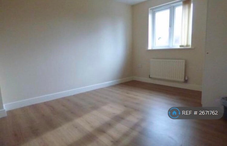 4 bedroom house in Primrose Close, Luton, LU3 (4 bed) (#2671762)