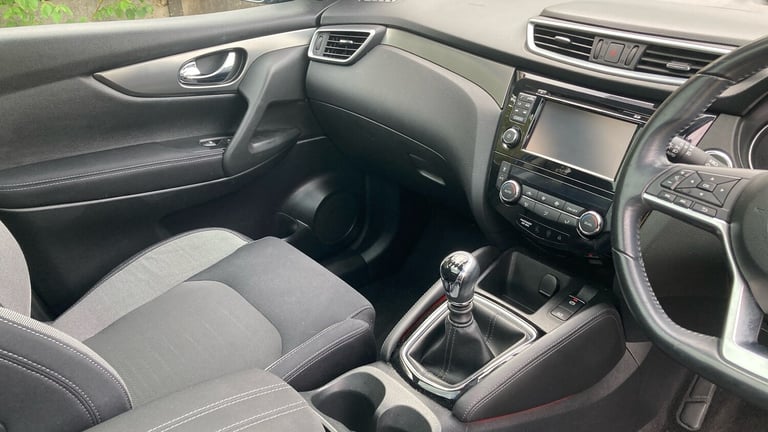 2018 Nissan Qashqai 1.5 dCi N-Connecta 5dr Diesel Hatchback Hatchback Diesel Manual