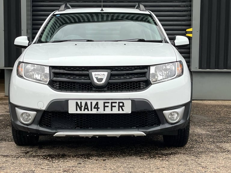 DACIA SANDERO STEPWAY 0.9 Stepway Ambiance TCe 90 2014