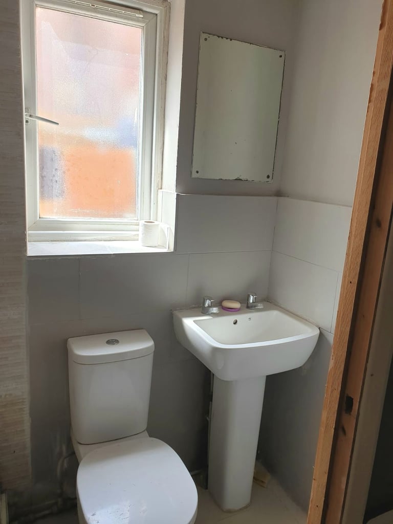 Studio room for rent in Luton Bury Park