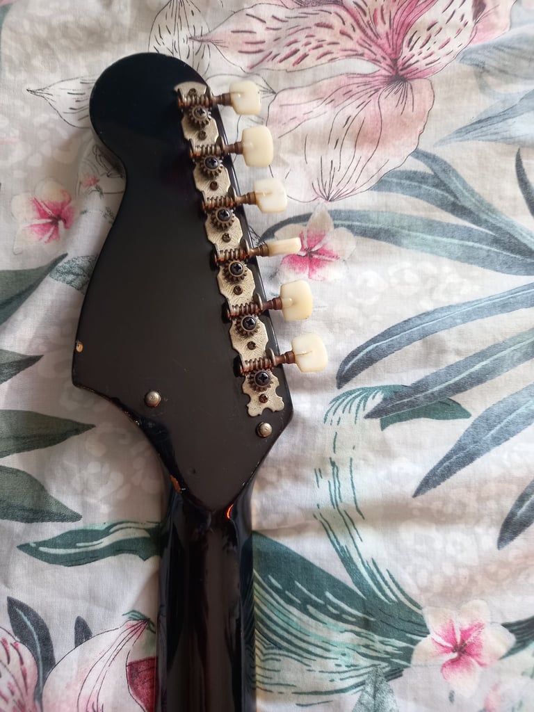 1970s Teisco Satellite 168 G electric guitar. Made in Korea. 