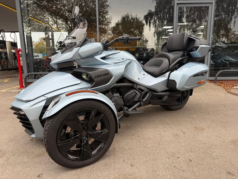 2021 Can-Am Spyder F3 Limited 1330cc 6 speed semi automatic trike in Blue Met
