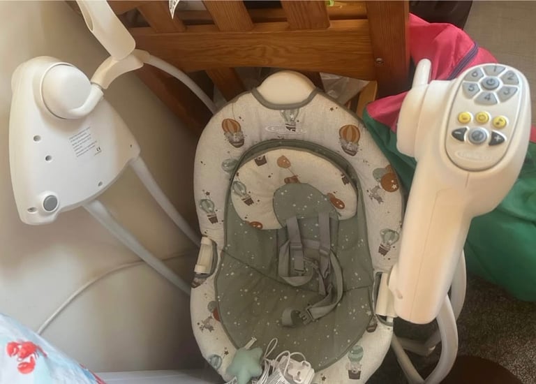 image for Graco Lovin Hug Swing