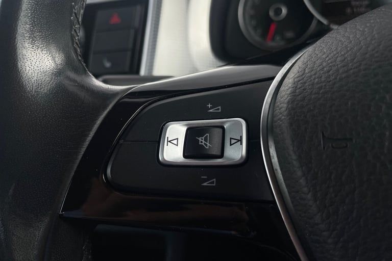 2016 Volkswagen up! 75800 Hatchback Petrol Manual