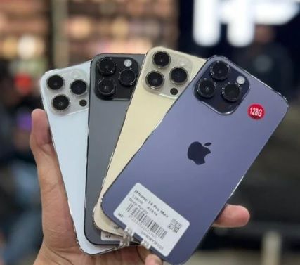 iPhone 14/14Pro Max 128GB 5G Unlocked Immaculate Condition Any Color PICK UP ONLY