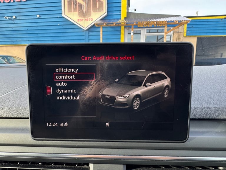 Audi A4 Estate 2.0 TDI AutoMatic 2016 (66) - 2 FK - 2 Keys - £35 Annual Tax