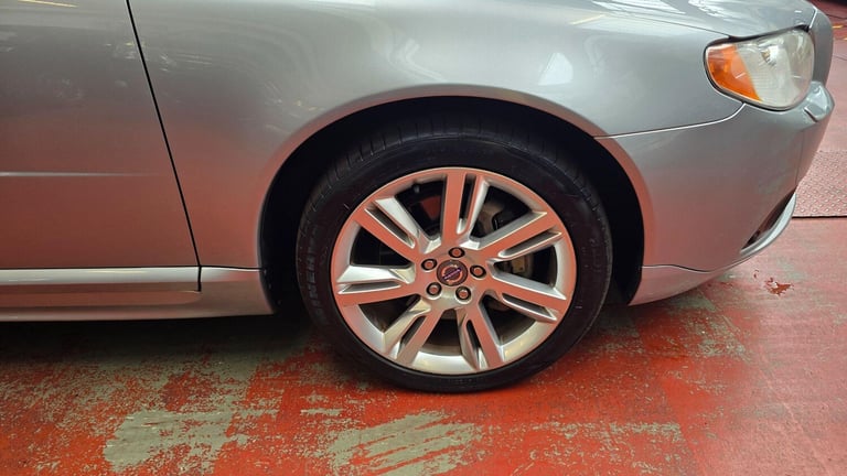  Volvo V70 3.0 T6 R-Design Geartronic AWD Petrol Automatic