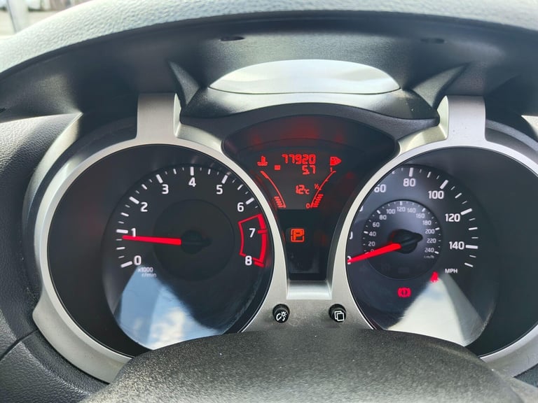 2012 Nissan Juke 1.6 Tekna CVT Euro 5 5dr HATCHBACK Petrol Automatic