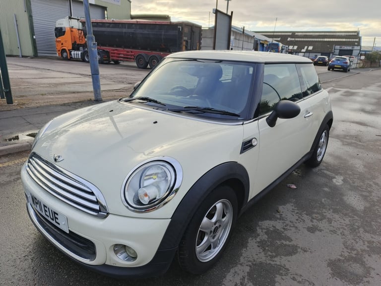 2011 MINI Hatch 1.6 One 3dr HATCHBACK Petrol Manual