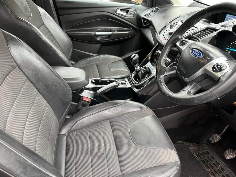 Ford KUGA 2.0L TDCI Diesel Titanium! 