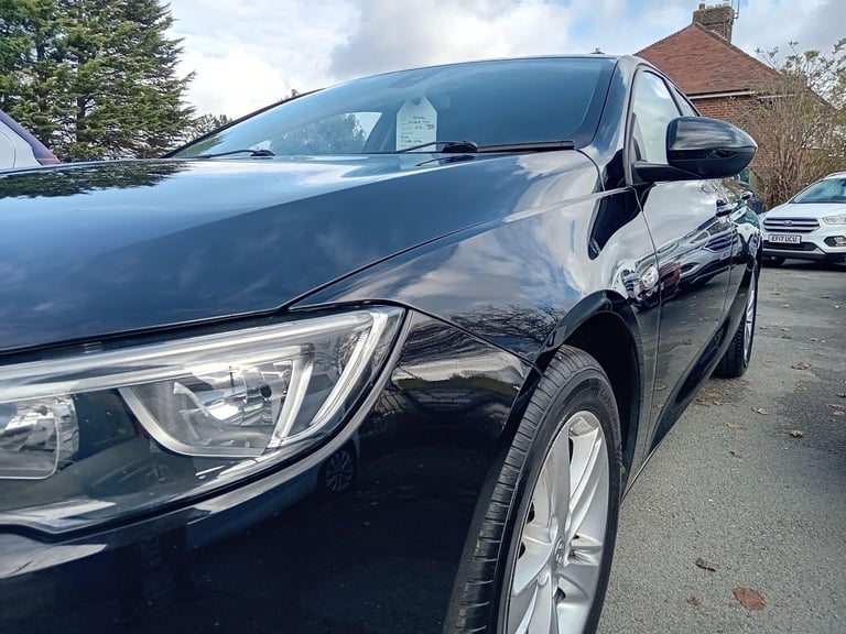 2018 Vauxhall Insignia 1.5i Turbo Design Grand Sport Euro 6 (s/s) 5dr HATCHBACK Petrol Manual