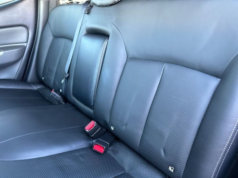 2019 Mitsubishi L200 2.4 DI-D 4WD WARRIOR DCB 178 BHP PICK UP Diesel Automatic