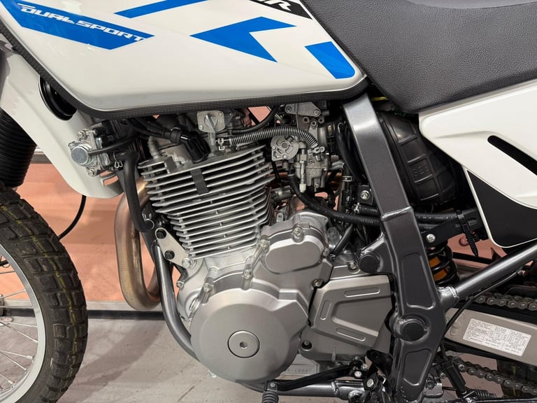 Suzuki DR650 Dual Sport 2025