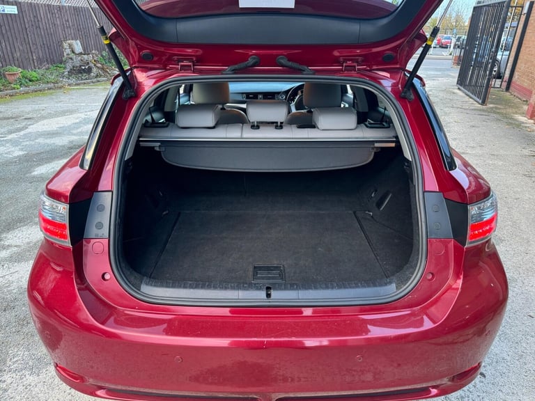 2011 Lexus CT 1.8 200h SE-L CVT Euro 5 (s/s) 5dr HATCHBACK Petrol/Electric Hybrid Automatic