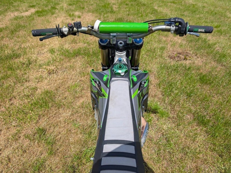 KAWASAKI KX450F