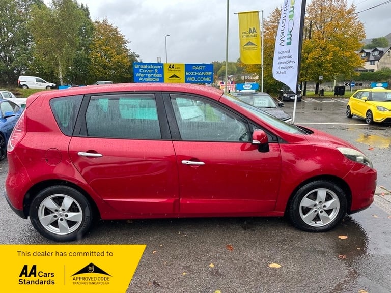 2012 Renault Scenic DYNAMIQUE TOMTOM DCI MPV Diesel Manual