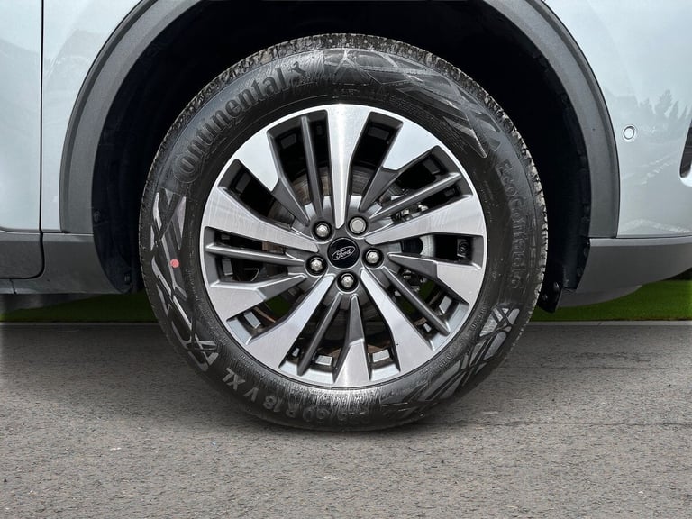 2024 Ford Kuga 5Dr Titanium 2.5 PHEV 243PS 2WD Auto Estate Petrol Parallel PHEV Automatic