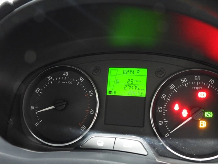 2010 60 SKODA FABIA 1.2 TSI SE HATCHBACK 5DR PETROL DSG EURO 5 (105 PS)