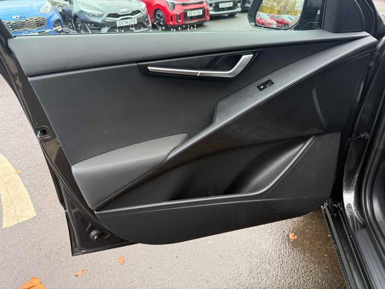 2025 Kia Niro 1.6 GDi 127 Hybrid 3 5dr DCT Automatic SUV Hybrid Automatic