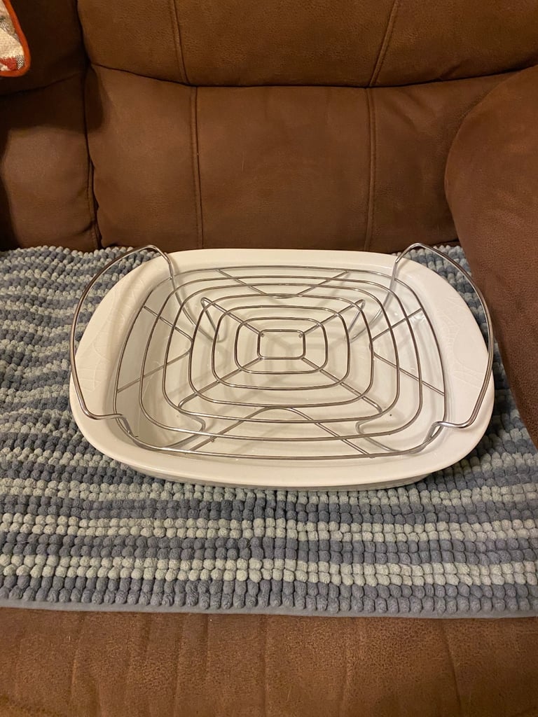 image for Jamie Oliver roasting dish