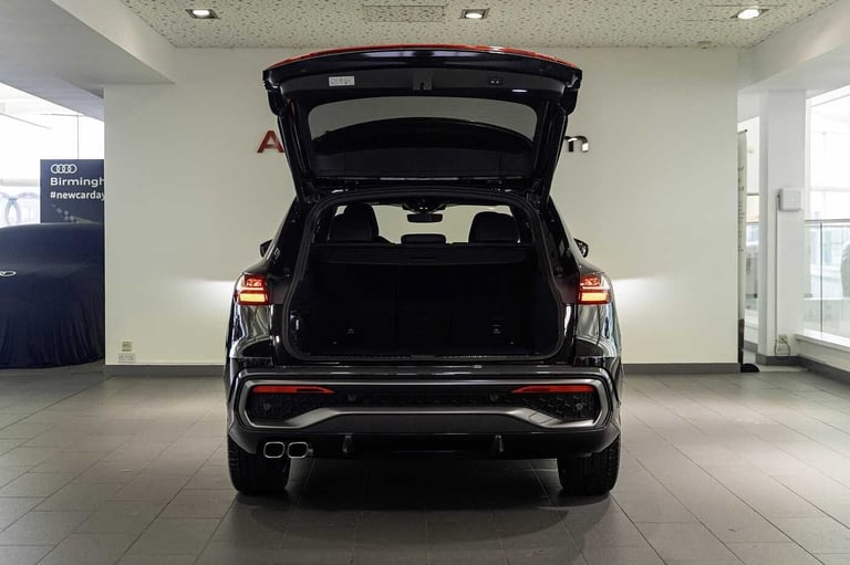 2025 Audi Q5 2.0 TDI Quattro Launch Edition 5dr S Tronic SUV Diesel Automatic