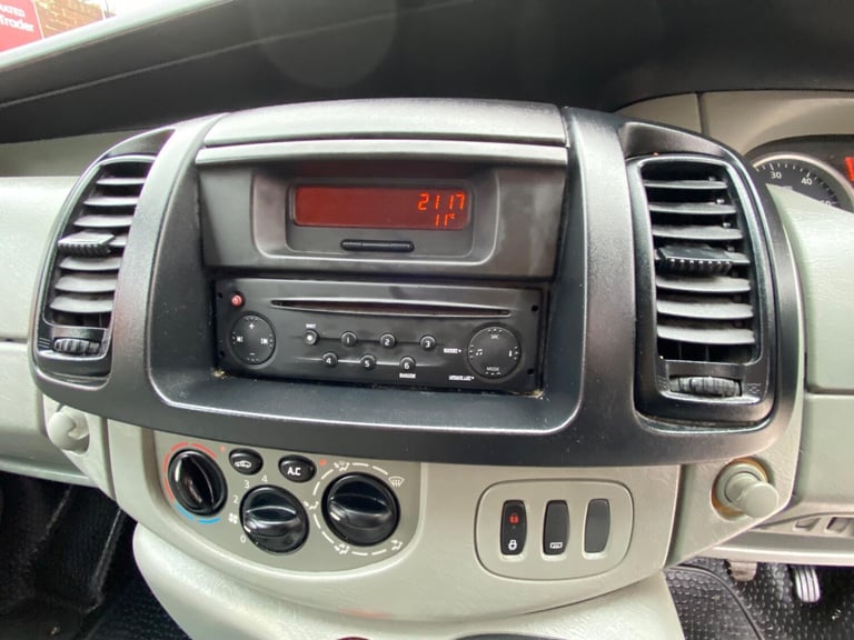 2007 Nissan Primastar 2.0 dCi 2700 SE L1 H1 4dr PANEL VAN Diesel Manual