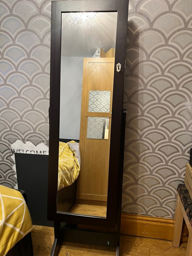 Standing mirror for Sale in Manchester | Clocks, Mirrors & Ornaments |  Gumtree