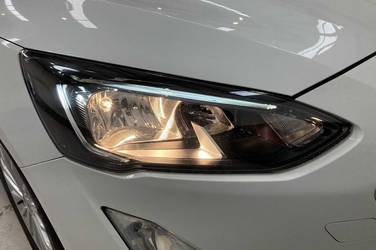 2019 Ford Focus 1.5T EcoBoost Titanium Euro 6 (s/s) 5dr HATCHBACK Petrol Manual