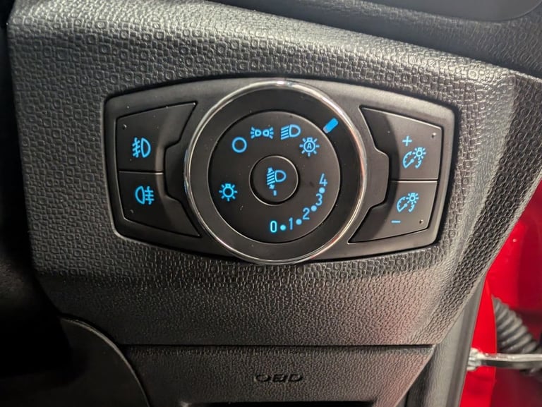 2019 Ford Ecosport 1.0T EcoBoost GPF ST-Line SUV 5dr Petrol Auto Euro 6 (s/s) (125 ps) HATCHBACK ...
