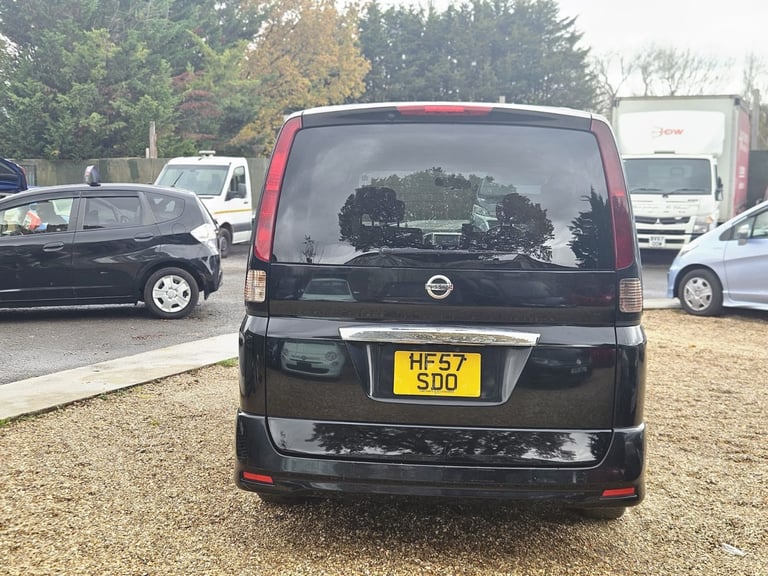 2007 Nissan serena automatic 