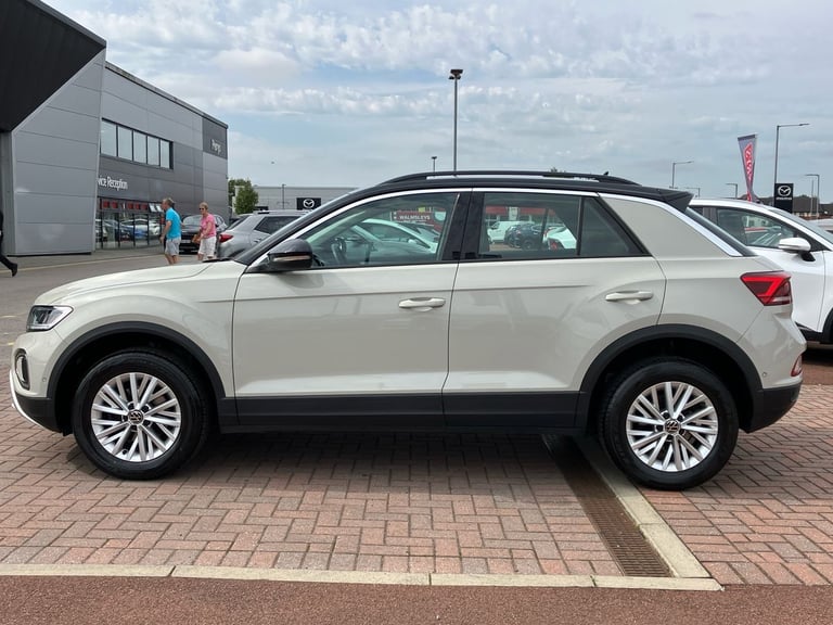 2023 Volkswagen T-Roc 1.5 TSI Life 5dr DSG HATCHBACK PETROL Automatic