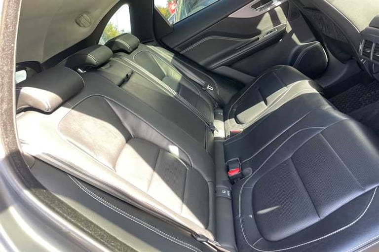 2016 Jaguar F-Pace 3.0d V6 S 5dr Auto AWD ESTATE DIESEL Automatic