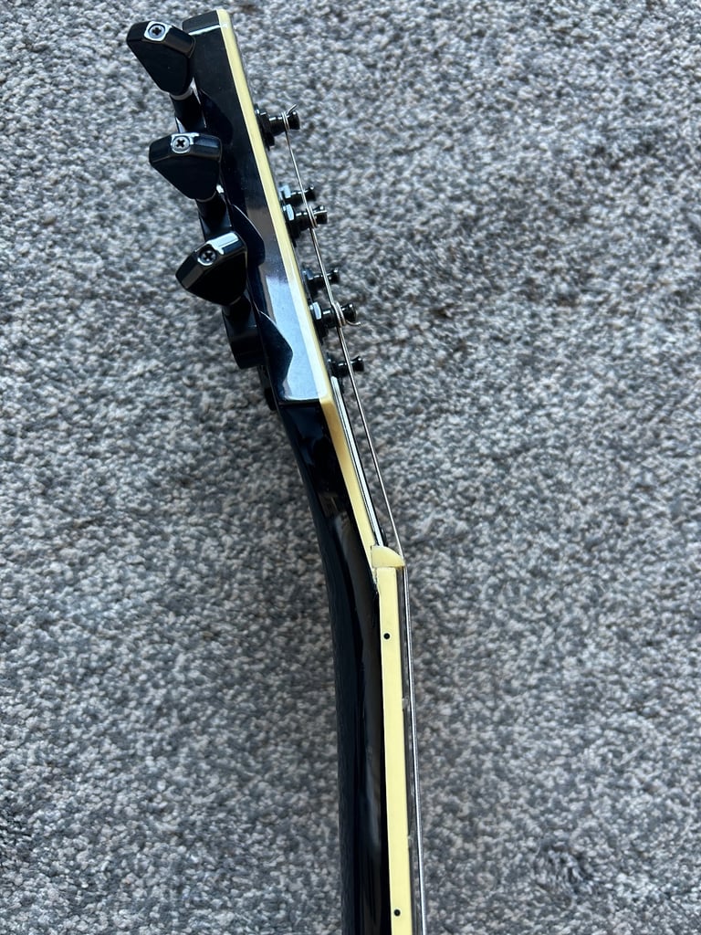 Epiphone les Paul custom Matt heafy signature & hard case 