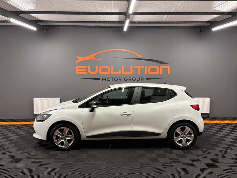 2016 Renault Clio 1.2 16V Play 5dr HATCHBACK Petrol Manual