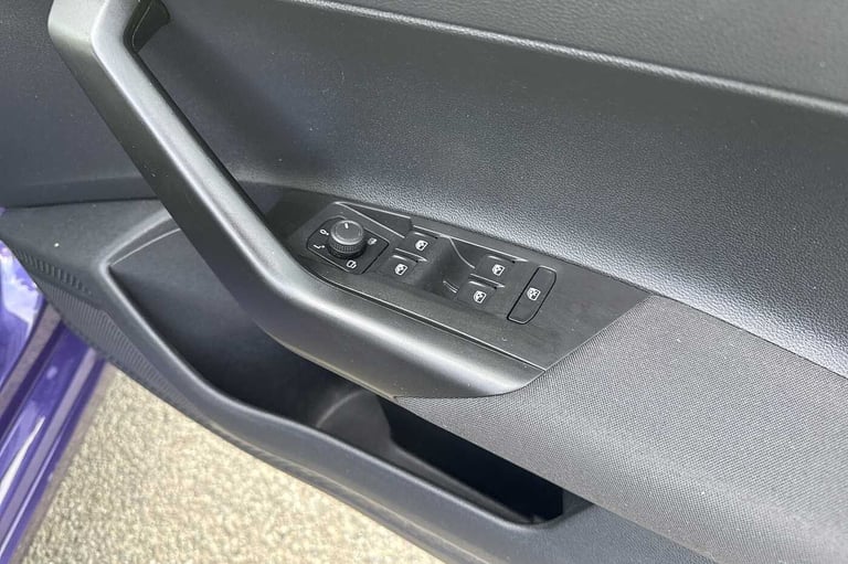 2022 Volkswagen Polo 1.0 TSI Life 5dr Hatchback Petrol Manual