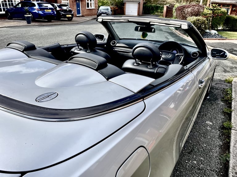 Mercedes-Benz, CLK, Convertible, 2004, Semi-Auto, 2597 (cc),2 doors - Image 11