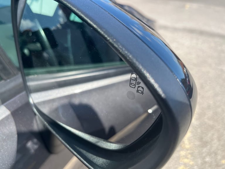 2022 Vauxhall Crossland Crossland 1.2T Ultimate 5dr Hatchback Petrol Automatic