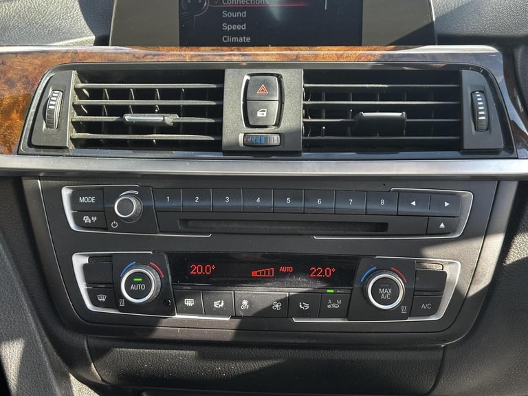 2015 BMW 3 Series Saloon (2011 - 2015) Saloon Petrol Automatic