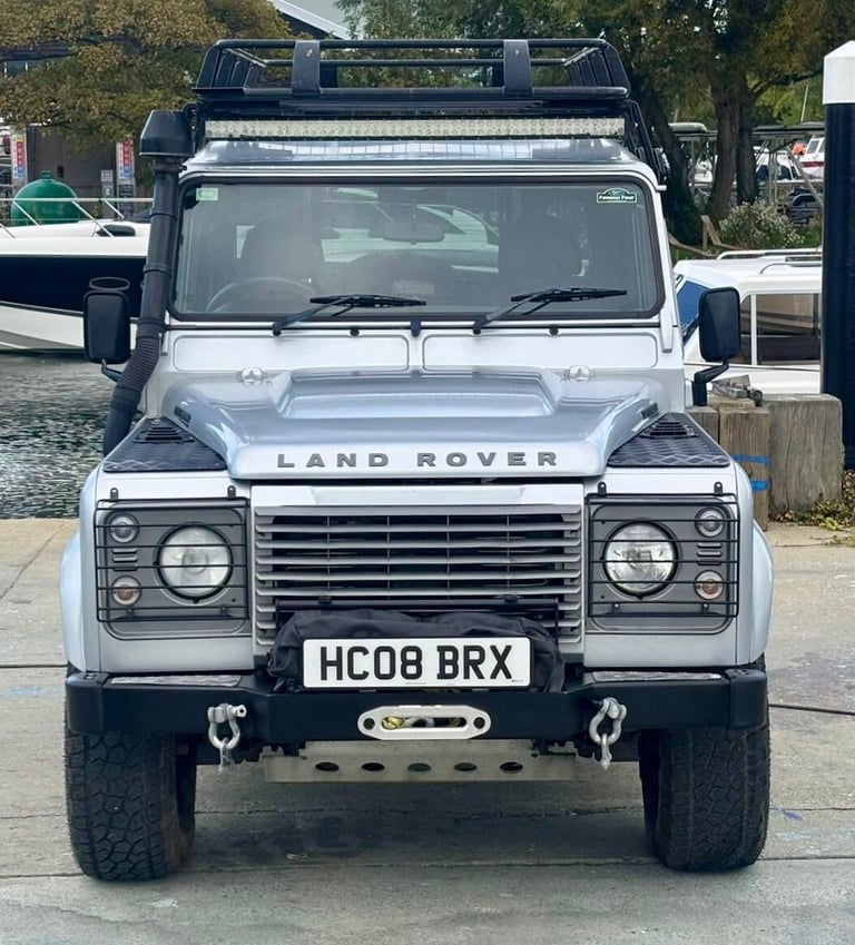 2025 Land Rover Defender 90 2.4 TDCi XS Station Wagon 4WD SWB Euro 4 3dr Diesel Manual