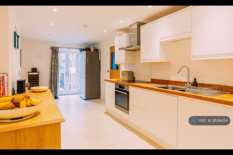 3 bedroom house in Chapel Street, Warmington, Banbury, OX17 (3 bed) (#2636434)