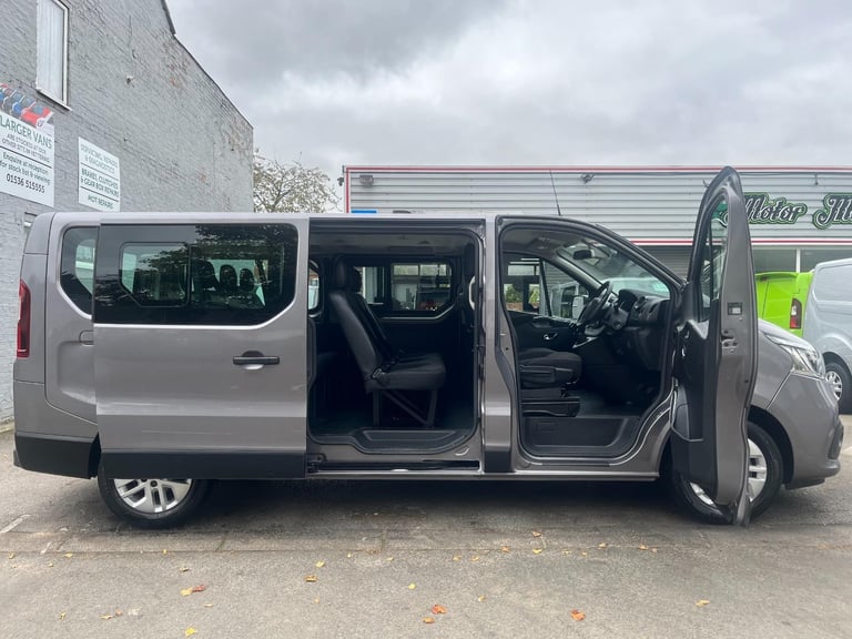 Renault Trafic 2.0 dCi ENERGY 30 Sport Nav 9 Seat LWB Minibus  DIESEL 2021/21
