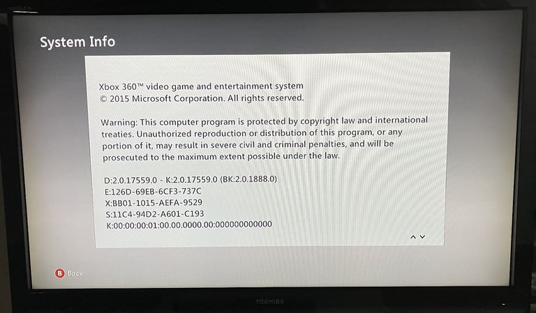Toshiba 42 inch LCD TV + Xbox 360 bundle (console+controller+games+cables+TV+remote)