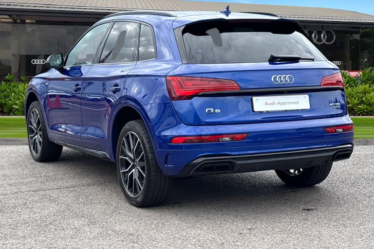 2022 Audi Q5 Edition 1 40 TDI quattro 204 PS S tronic SUV DIESEL Automatic