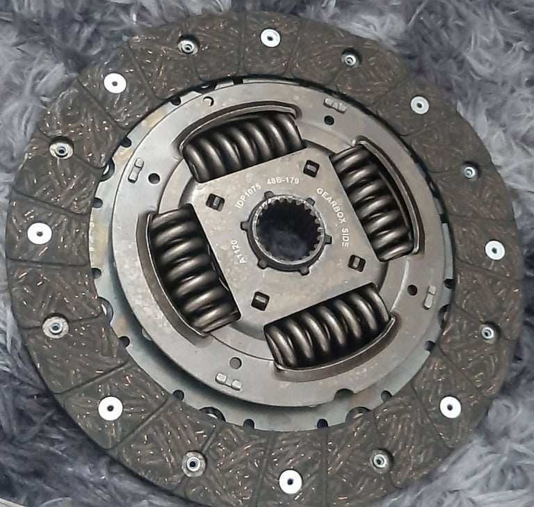 BMW 1 series  Clutch 