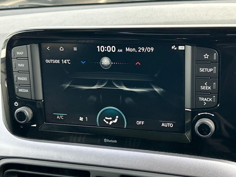 2024 Hyundai i10 1.0 Premium Hatchback 5dr Petrol Auto Euro 6 (s/s) (63 ps) Hatchback PETROL Auto...