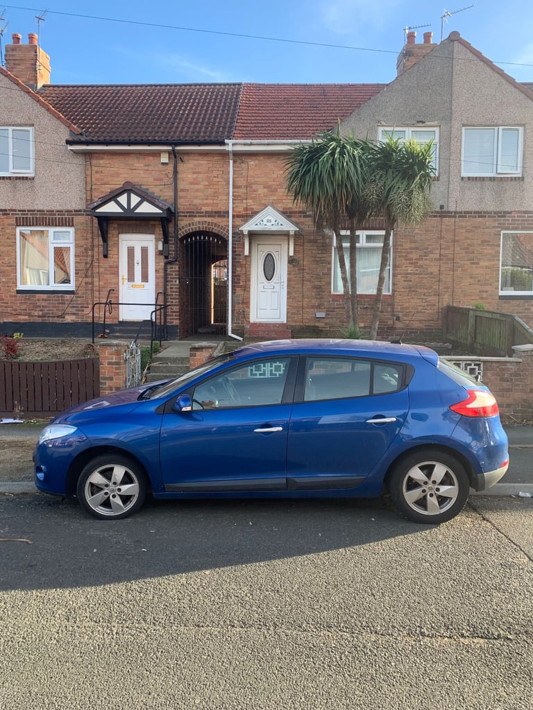 Renault, MEGANE, Hatchback, 2011, Manual, 1598 (cc),5 doors - Image 3